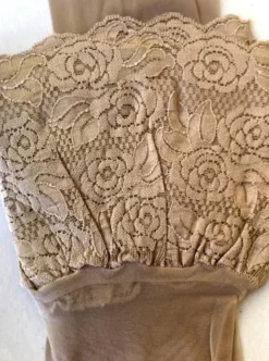 Calza Autoreggenti Elasticizzata Velata Opaca Azira 15DEN Diadema -INTIMO OUTLET Saldi photo 2019 05 23 10 21 28